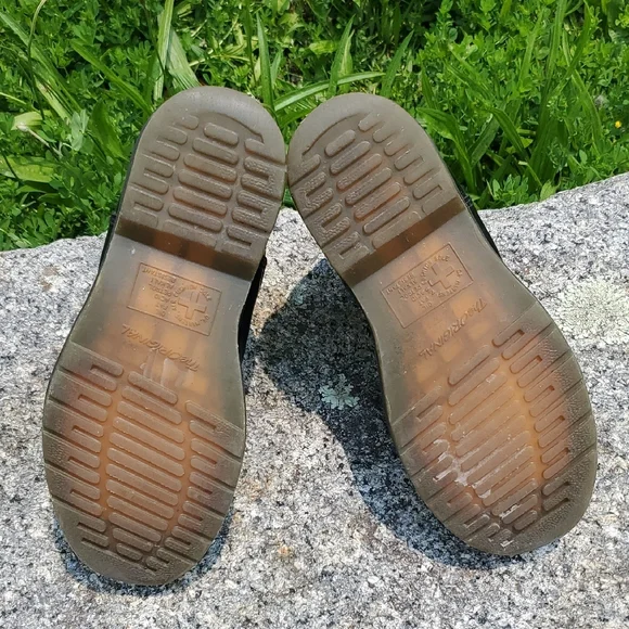 Dr. Martens 2976 YS Black Smooth Leather Chelsea Boots Size 7 - Picture 13 of 15